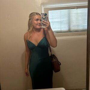 Hello Molly Green Midi Dress Size 8